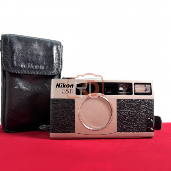 [USED-PJ33] Nikon 35TI Film Camera, 90% Like New Condition (S/N:5045103)