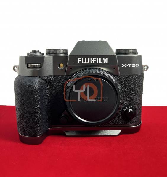 [USED-PJ33] Fujifilm X-T50 Body (Shutter Count : 641) , 95% Like New Condition (S/N:4D003918)