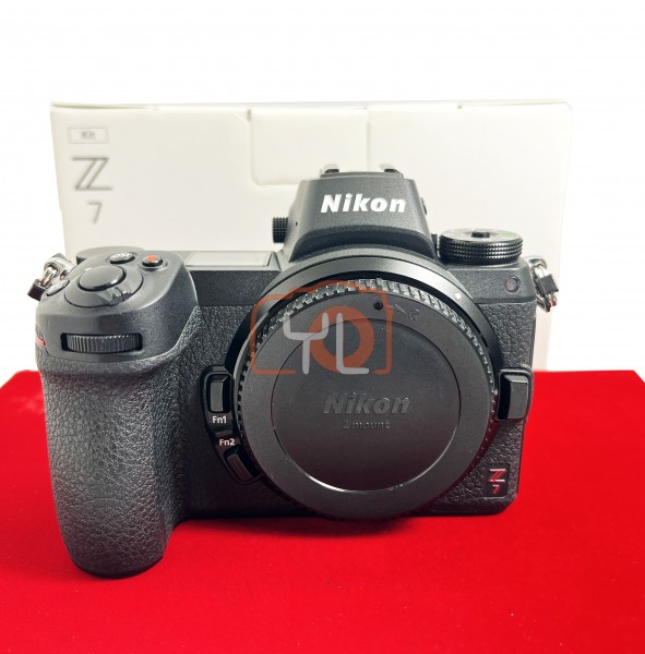 nikon z7 body used