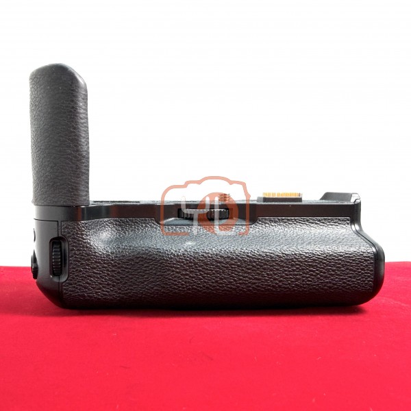 [USED-PJ33] Fujifilm VPB-XT2 Power Booster Grip For XT2 , 80% Like New Condition (S/N:6DQ01926)