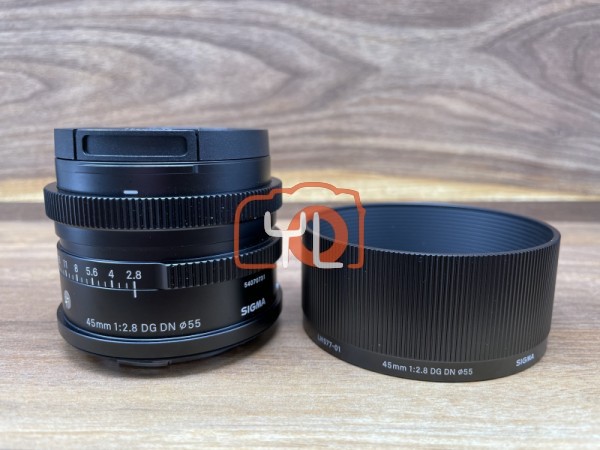 [USED @ YL LOW YAT]-Sigma 45mm F2.8 DG DN Lens For L-Mount,90% Condition Like New,S/N:54070731