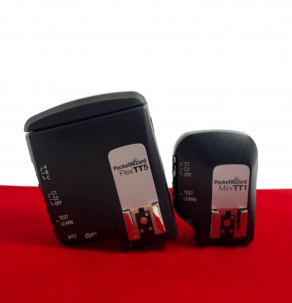 [USED-PJ33] PocketWizard MiniTT1 Transmitter+  FlexTT5 Transceiver (Nikon), 95% Like New Condition