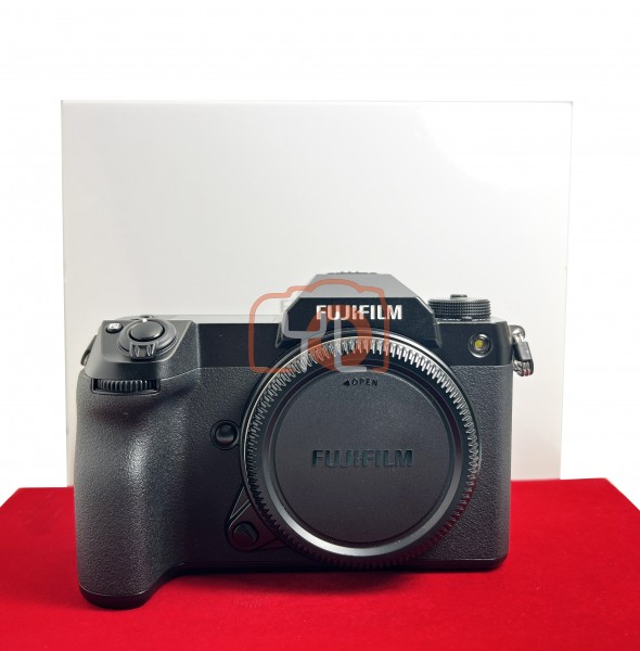 [USED-PJ33] Fujifilm GFX 100S Medium Format Mirrorless Camera , 95% Like New Condition (S/N:14001697)
