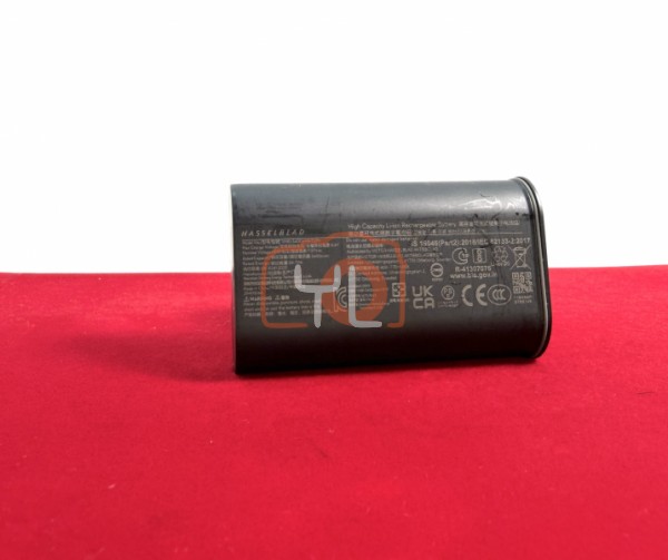 [USED-PJ33] Hasselblad High Capacity Li-Ion Rechargeable Battery for X System , 90% Like New Condition