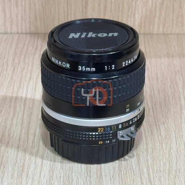 [USED-PJ33] Nikon 35mm F2 AIS Lens ,95% LIKE NEW CONDITION ,SN:224416