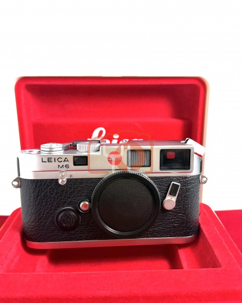 [USED-PJ33] Leica M6 Classic Film Camera (Silver) , 90% Like New Condition (S/N:1793469)
