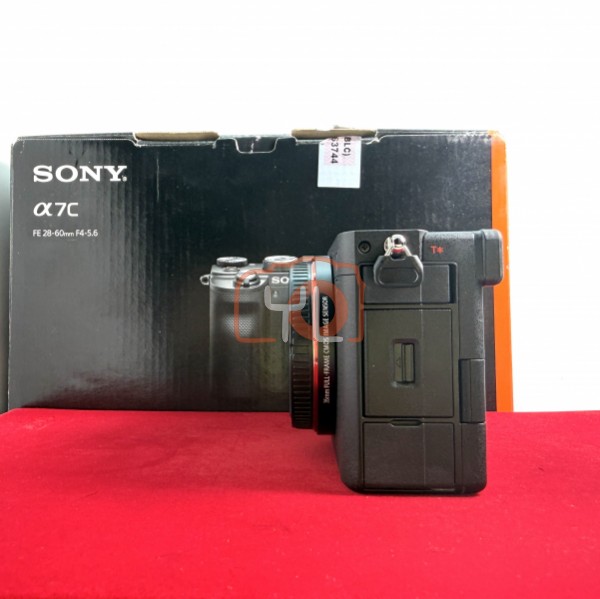 [USED-PJ33] Sony A7C Body (Black) (SC:360 Only) ,95% Like New Condition (S/N:7272760)