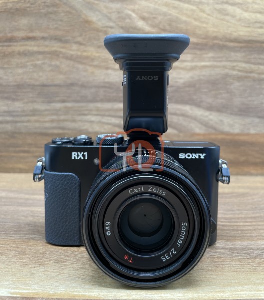 [USED @ YL LOW YAT]-Sony DSC-RX1 Camera + Sony FDA-EV1M Electronic Viewfinder,95% Condition Like New,S/N:3503954