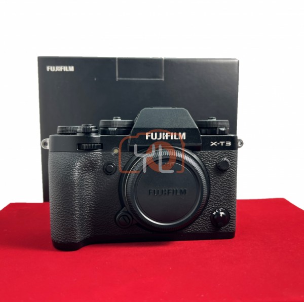 [USED-PJ33] Fujifilm X-T3 Body , 95% Like New Condition (S/N:8CQ32545)