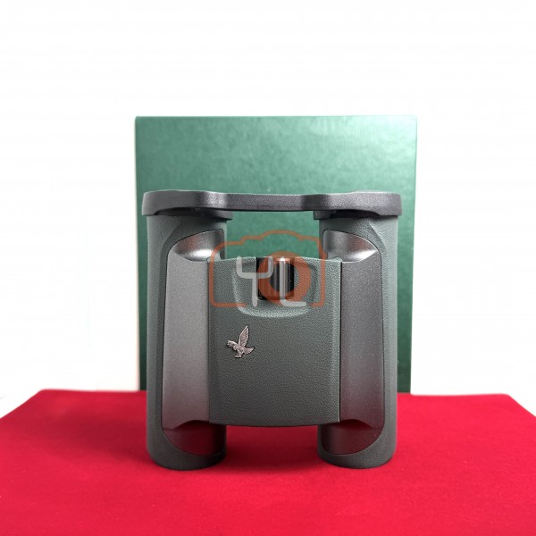 [USED-PJ33] Swarovski Optik 8X25 CL Pocket Binocular, 95% Like New Condition (S/N:GE1443637A)