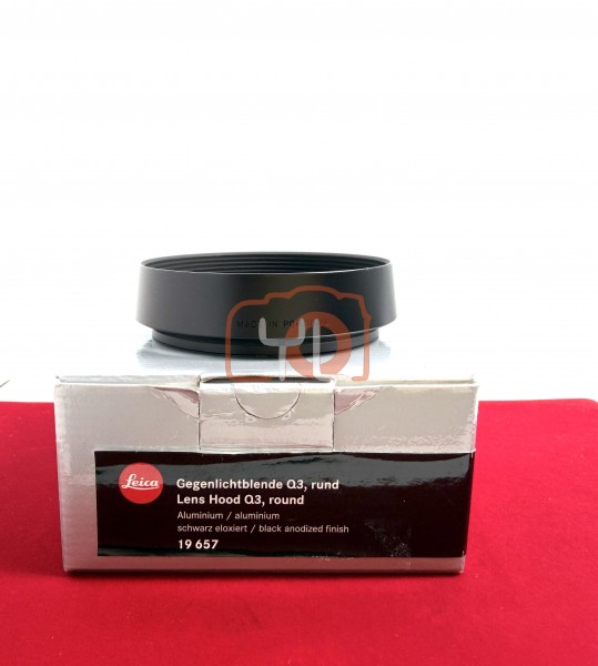 [USED-PJ33] Leica Lens Hood Round 19657 ( Q2,Q3 ), 90% Like New Condition .