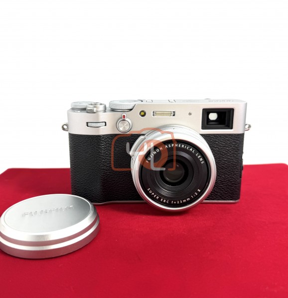 [USED-PJ33] Fujifilm X100V / X100M5 Camera (Shutter Count: 5.6K), 90% Like New Condition (S/N:04M01847)