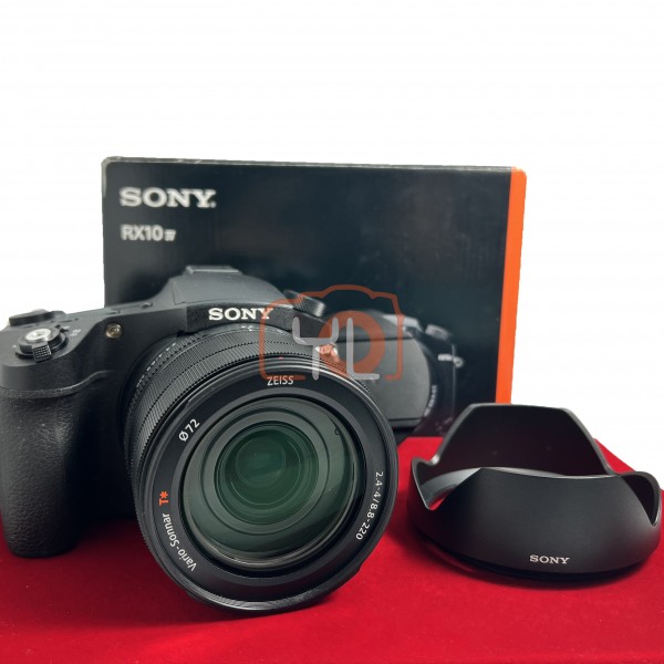 [USED-PJ33] Sony RX10 Mark IV Camera , 95% Like New Condition (S/N:4492975)