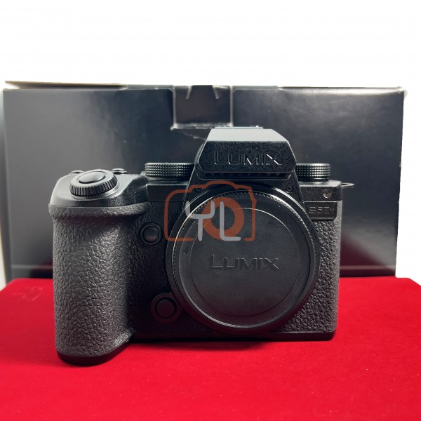 [USED-PJ33] Panasonic DC-S5M2X / S5 IIX Body (Shutter Count : 9K), 90% Like New Condition (S/N:WJ3GA002331)