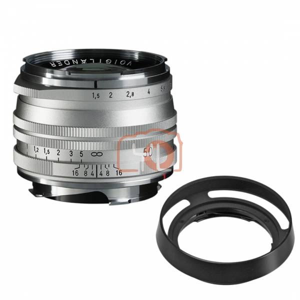 Voigtlander Nokton 50mm f1.5 Aspherical II MC Lens & LH-6 (Silver)