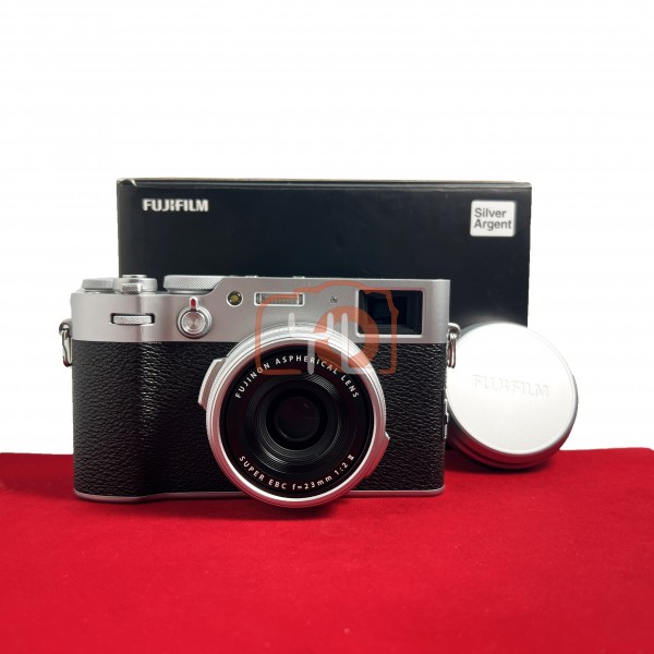 [USED-PJ33] Fujifilm X100V Camera (Shutter Count : 10k), 90% Like New Condition (S/N:01M01142)
