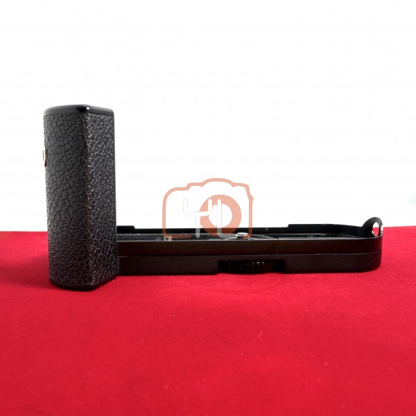 [USED-PJ33] Leica Handgrip Black 14496 (M240 , MP240 & M246), 90% Like New Condition .