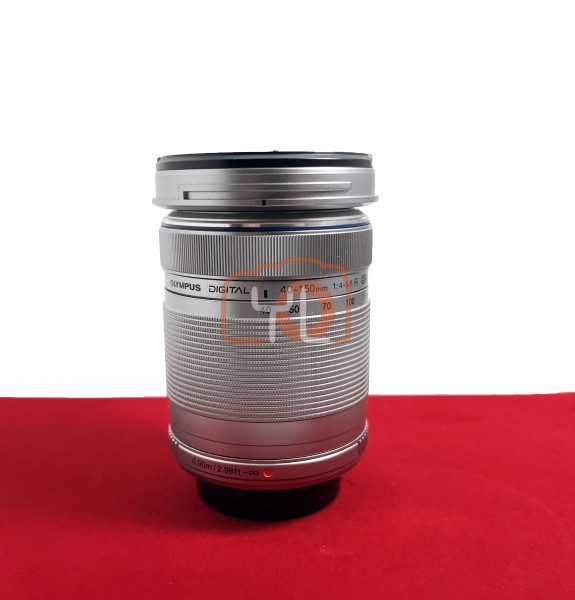 [USED-PJ33] Olympus 40-150mm F4-5.6 R M.Zuiko Digital (Silver) , 95% Like New Condition (S/N:ABK339428)