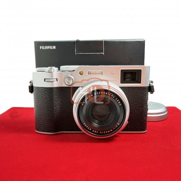 [USED-PJ33] Fujifilm X100VI Digital Camera (Silver), 95% Condition Like New (S/N:4AD15959)