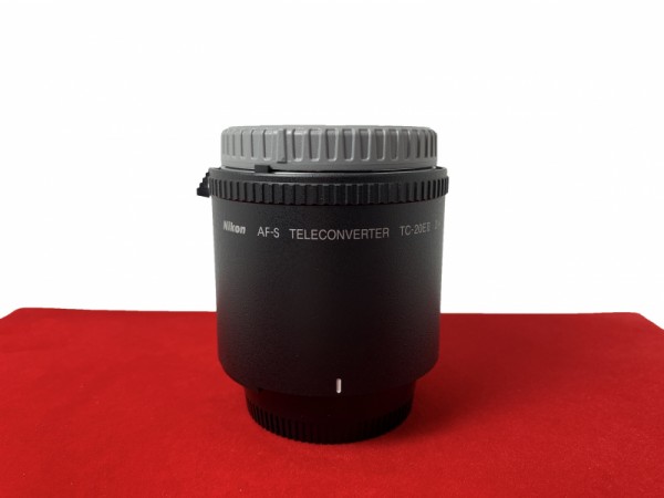 [USED-PJ33] Nikon TC-20E II 2X AFS Teleconverter, 95% Like New Condition (S/N:422103)