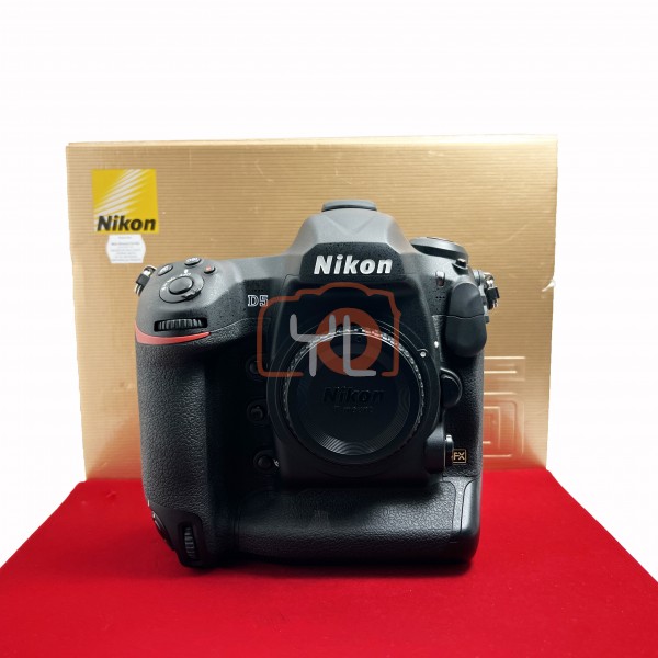 [USED-PJ33] NIKON D5 Camera Body (CF Version) ,95% Like New Condition (S/N:7300422)