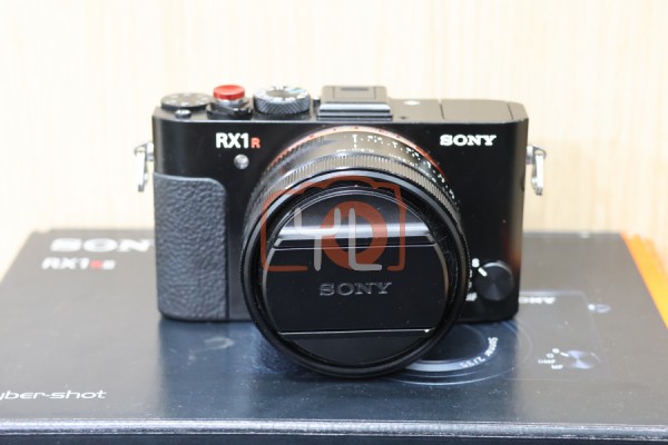 [USED-LowYat G1] Sony DSC-RX1R II Camera ,90% Like New Condition (S/N:8160580)