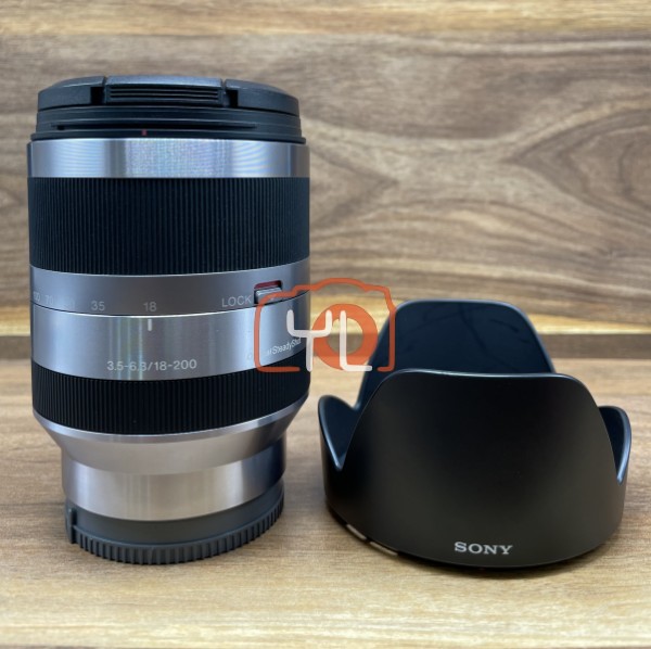 [USED @ YL LOW YAT]-Sony E 18-200mm F3.5-6.3 OSS Lens,95% Condition Like New,S/N:1931702