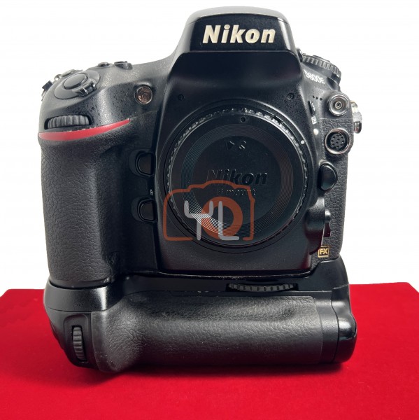 [USED-PJ33] Nikon D800E Body (SC:84K) + MB-D12 Battery Grip, 80% Like New Condition (S/N:8007052)