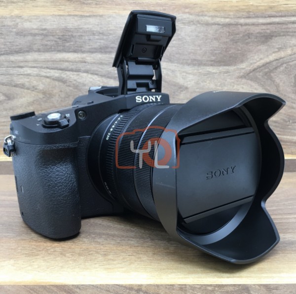 [USED @ YL LOW YAT]-Sony DSC-RX10M4 Cyber-shot Camera,95% Condition Like New,S/N:4492317
