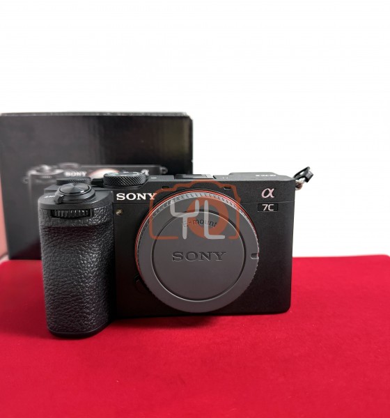 [USED-PJ33] Sony A7CII / A7C2Body Black (Shutter Count: 18K) , 95% Like New Condition (S/N:1027673)