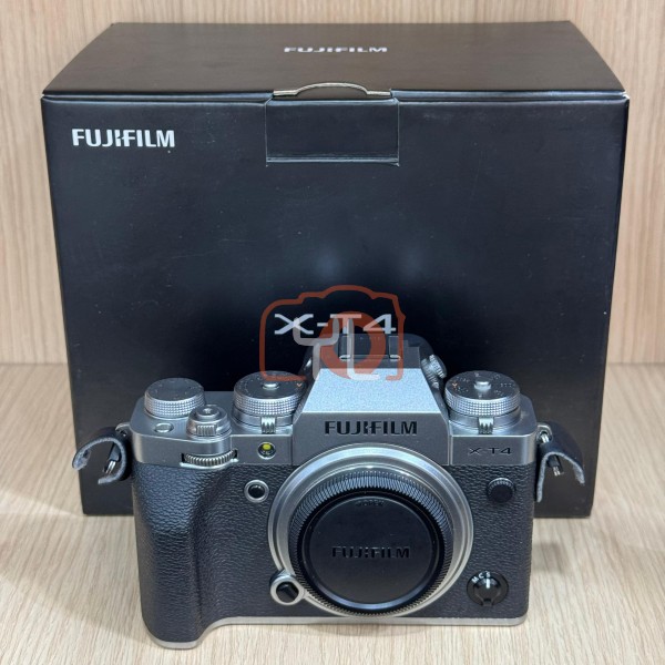 [USED-LowYat G1] Fujifilm X-T4 Camera Body , 98% LIKE NEW CONDITION,(SC:10k) SN:1CQ06477