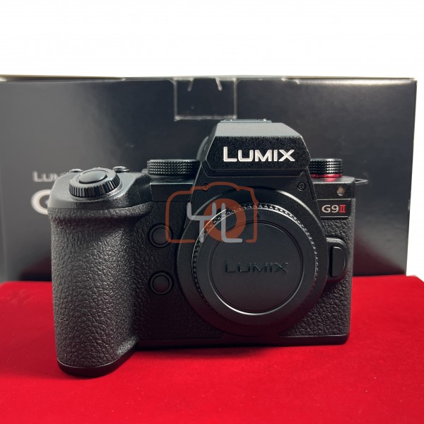 [USED-PJ33] Panasonic DC-S9 II Body (Shutter Count :111), 99% Like New Condition (S/N:WE3JA005687)