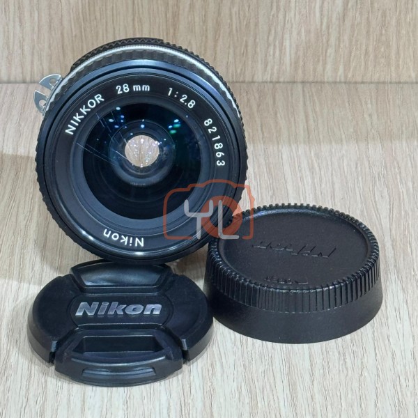 [USED-Low Yat G1] Nikon 28mm F2.8 Ais Lens ,95% LIKE NEW CONDITION ,SN:821863