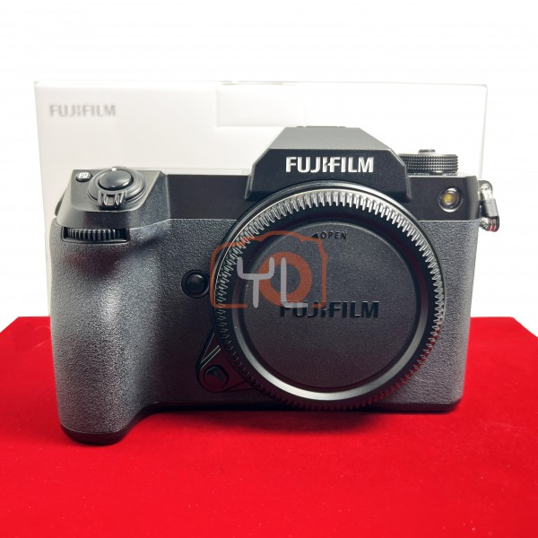 [USED-PJ33] Fujifilm GFX100S Medium Format Mirrorless Camera (Shutter Count :4300)  ,95% Like New Condition (S/N:11002608)