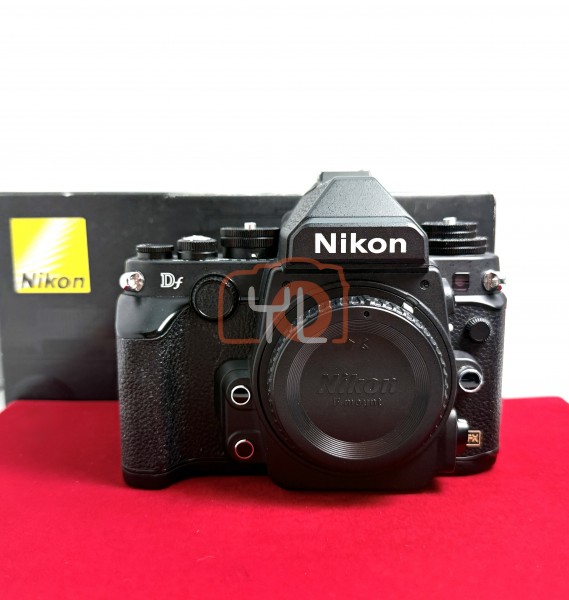 [USED-PJ33] Nikon DF DSLR Camera Body (Black) (Shutter Count : 20K), 90% Like New Condition (S/N:8400809)