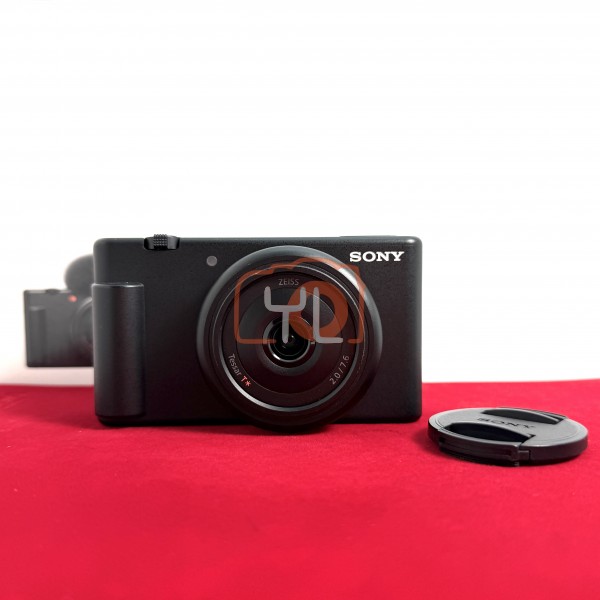[USED-PJ33] Sony ZV-1F Vlogging Camera With Extra Battery, 85% Like New Condition (S/N:4899208)