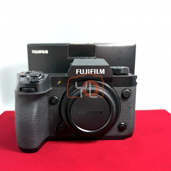 [USED PJ33] Fujifilm X-H2 Body (Shutter Count :1.7K) ,95% Like New Condition (S/N:3AA04035)
