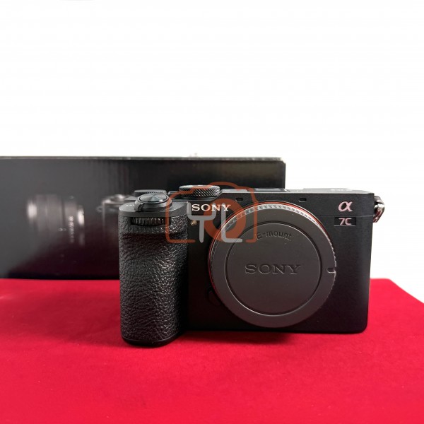 [USED-PJ33] Sony A7CII / A7C2 Body Black (Shutter Count: 26K) ,85% Like New Condition (S/N:2754346)