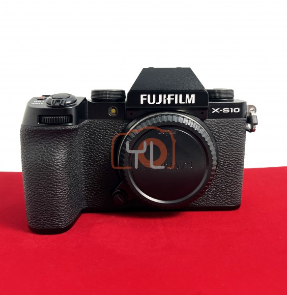 [USED-PJ33] Fujifilm X-S10 Body, 90% Like New Condition (S/N:0D057591)