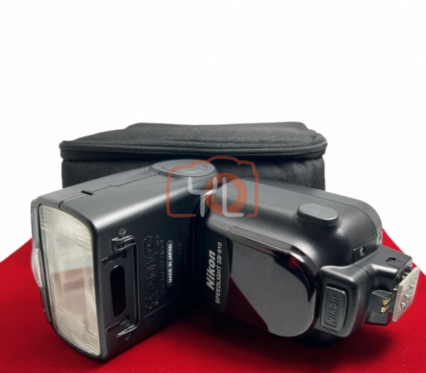 [USED-PJ33] Nikon SB-900 Speedlight ,90% Like New Condition (S/N:2018819)