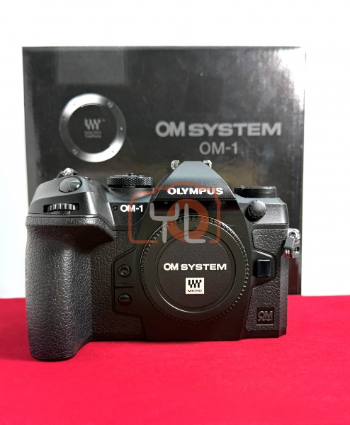 [USED-PJ33] OM System OM-1 Mirrorless Camera (Shutter Count: 888) ,90% Like New Condition (S/N:BJMA54387)