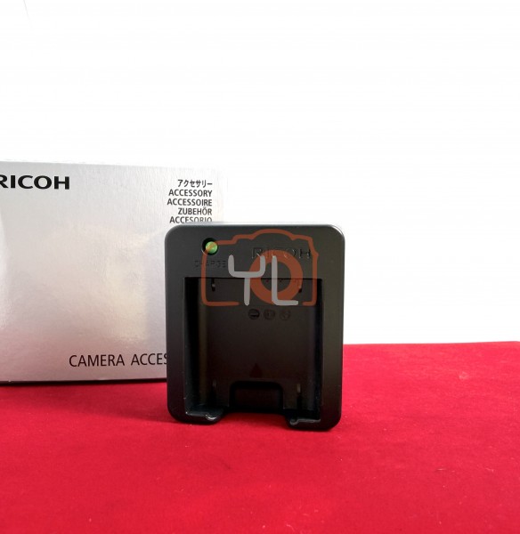 [USED-PJ33] RICOH BJ-11 Battery Charger (GR III & GR IIIX), 90% Like New Condition.