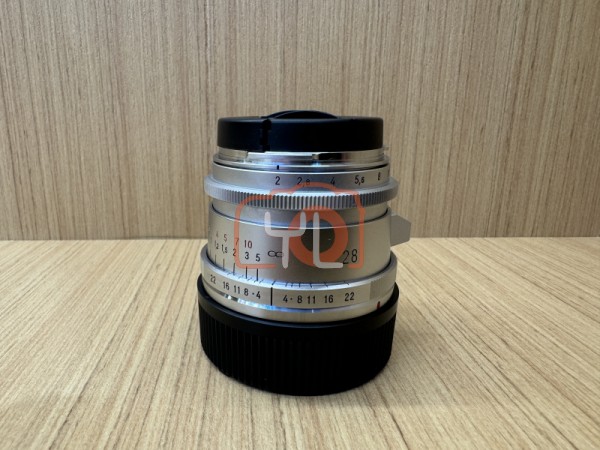 [USED @ IOI CITY]-Voigtlander 28mm F2 Ultron Vintage Aspherical VM Lens Type II (SILVER) Leica M mount,98% Condition Like New,S/N:7250733