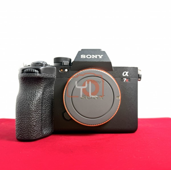 [USED-PJ33] Sony A7R V Body (Shutter Count:76K), 80% Like New Condition (S/N:2755762)