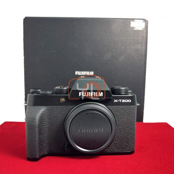 [USED-PJ33] Fujifilm X-T200 Body, 90% Like New Condition (S/N:1UL04666)