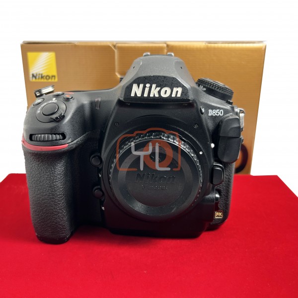 [USED-PJ33] Nikon D850 Body (Shutter Count :131K), 80% Like New Condition (S/N:8214111)
