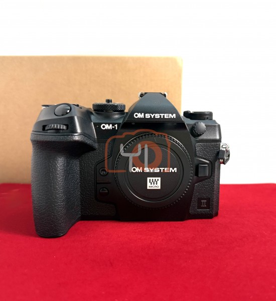 [USED-PJ33] OM SYSTEM OM-1 Mark II Mirrorless Camera, 95% Like New Condition (S/N:BJRA51091)