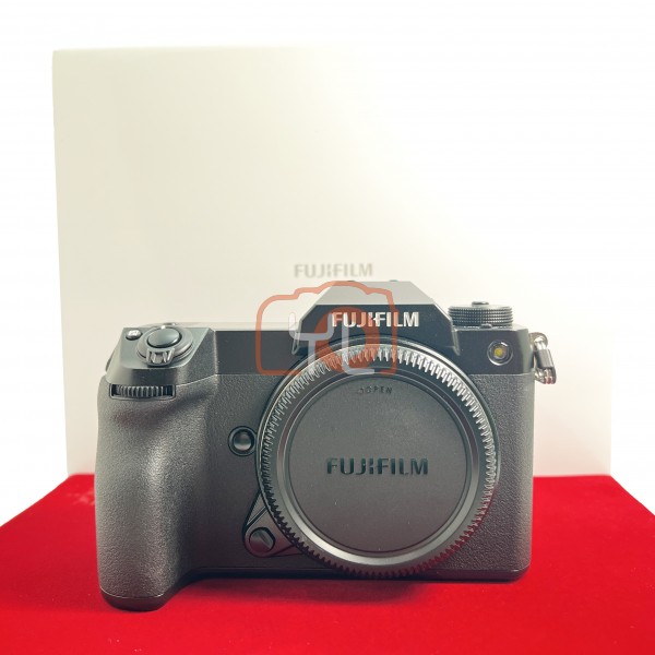 [USED-PJ33] Fujifilm GFX 50S II Medium Format Mirrorless Camera , 95% Like New Condition (S/N:14002959)