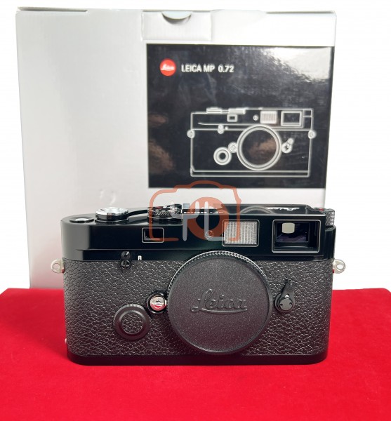 [USED-PJ33] Leica MP 0.72 Film Camera Body Black Paint (10302) , 95% Like New Condition (S/N:5630689)