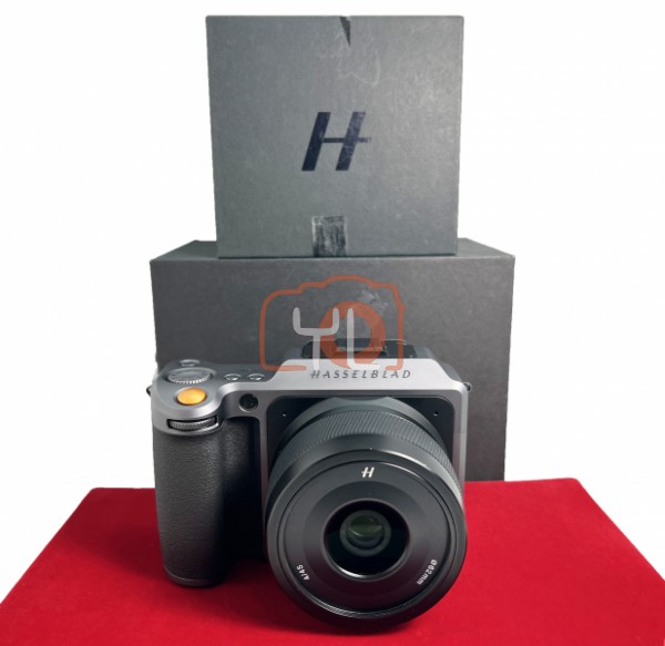 [USED-PJ33] Hasselblad X1D II 50C With 45mm F4 P XCD Lens, 85% Like New Condition (S/N:VQ29101528)